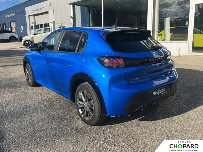 Image secondaire du véhicule 8