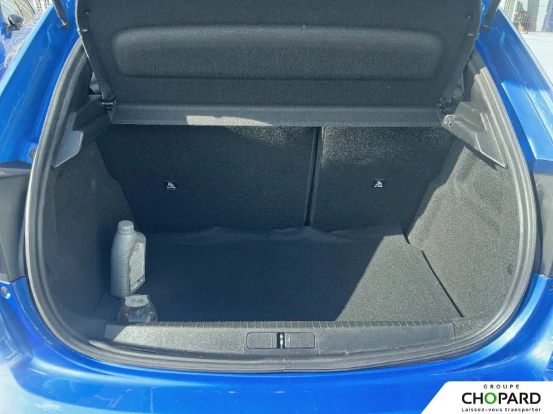 Image secondaire du véhicule 7