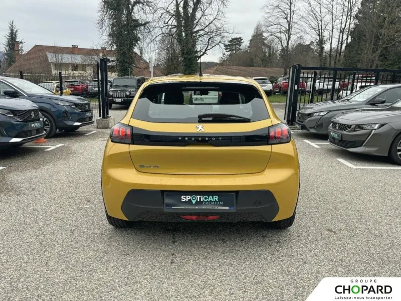 Image secondaire du véhicule 6