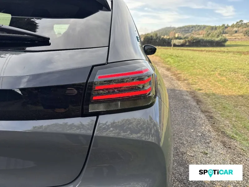 Image secondaire du véhicule 24