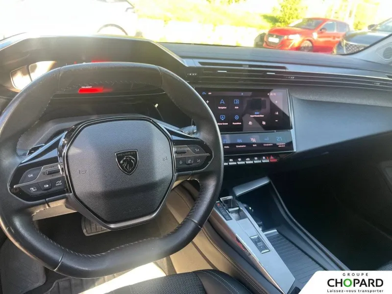 Image secondaire du véhicule 9