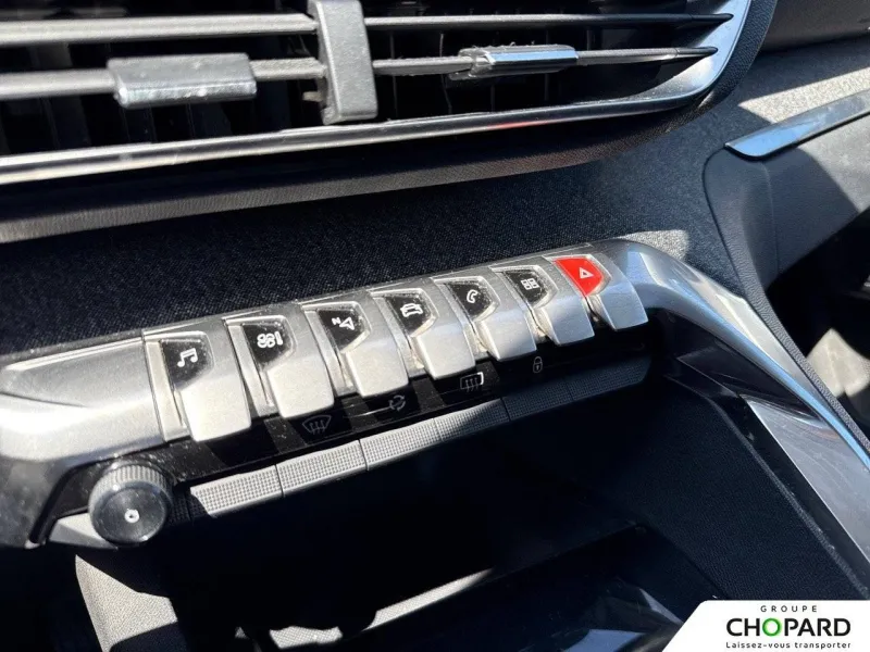 Image secondaire du véhicule 24