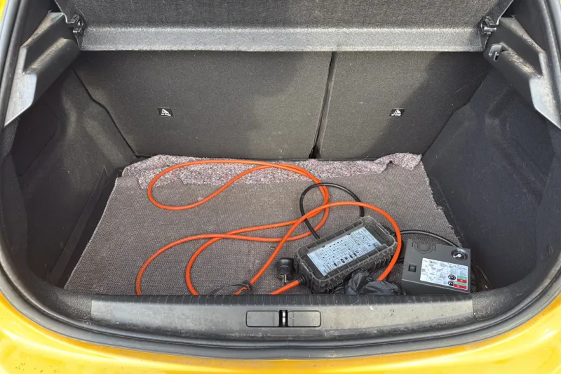 Image secondaire du véhicule 10