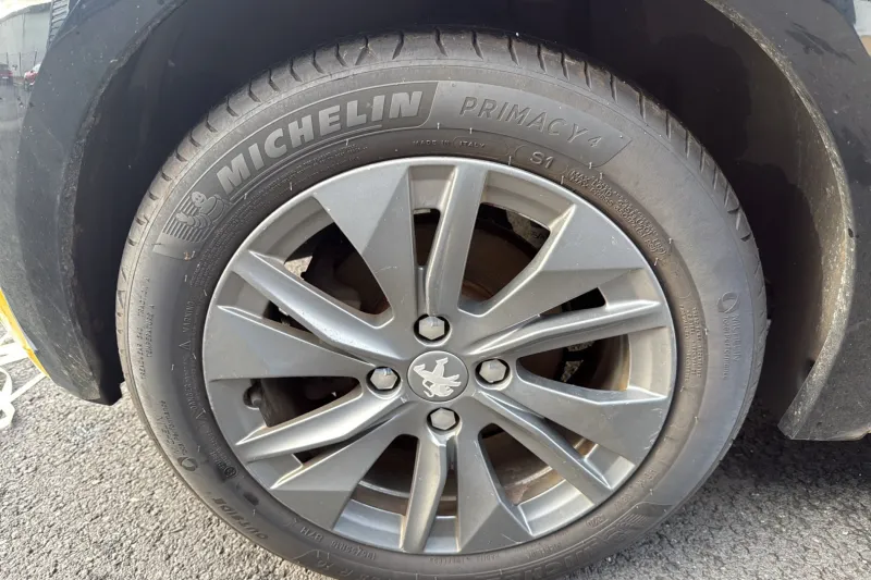 Image secondaire du véhicule 14