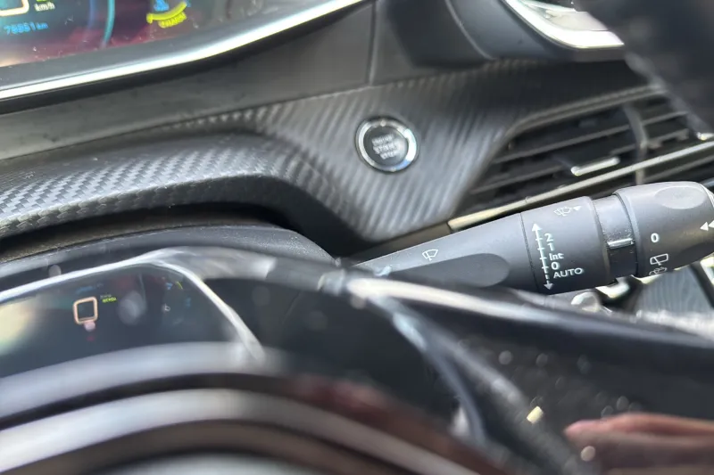 Image secondaire du véhicule 24