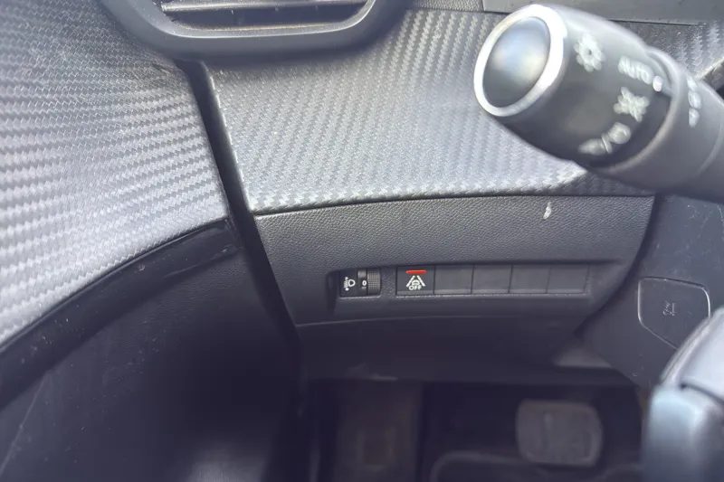 Image secondaire du véhicule 28