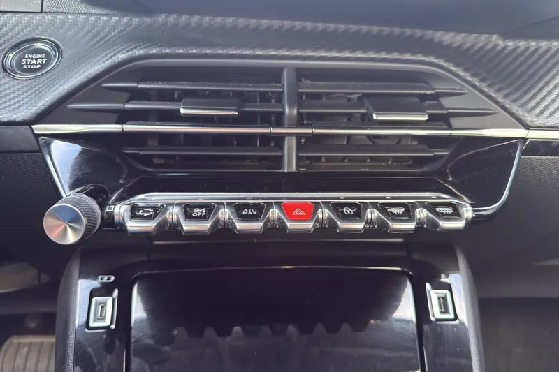 Image secondaire du véhicule 37