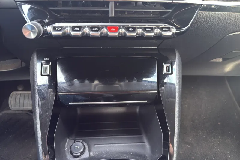 Image secondaire du véhicule 41