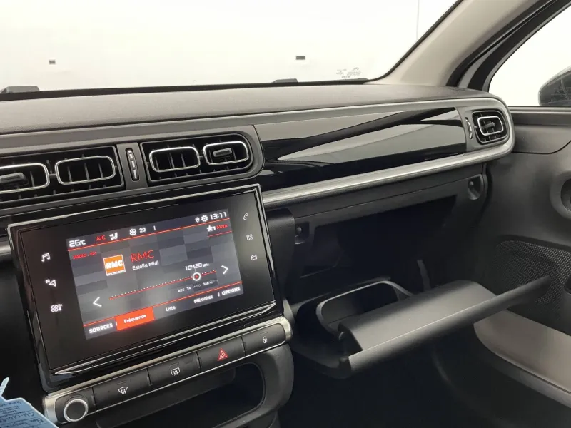 Image secondaire du véhicule 4