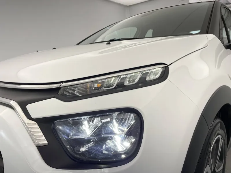 Image secondaire du véhicule 9