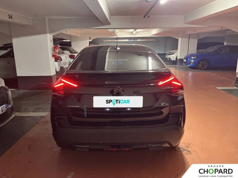 Image secondaire du véhicule 6