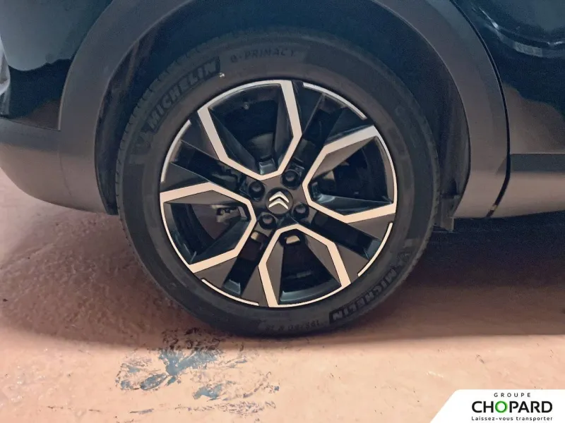 Image secondaire du véhicule 12