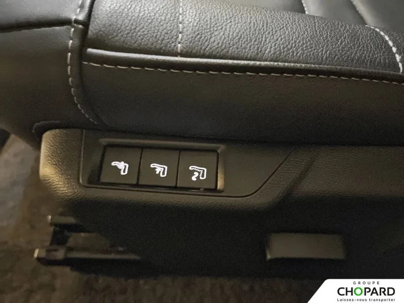 Image secondaire du véhicule 15