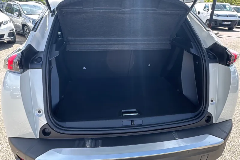 Image secondaire du véhicule 10