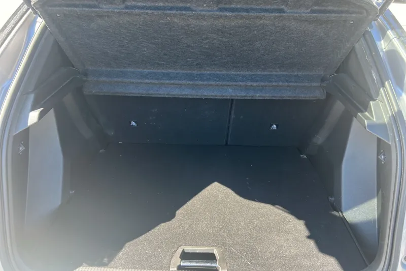 Image secondaire du véhicule 10