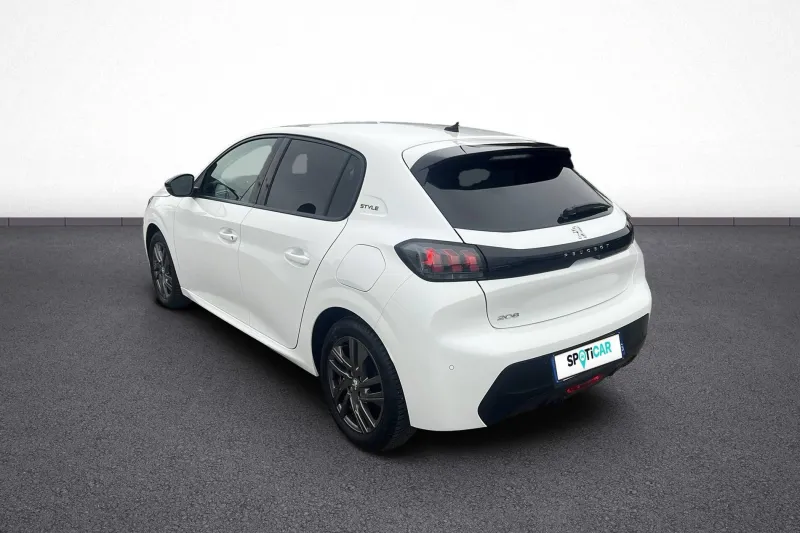 Image secondaire du véhicule 5