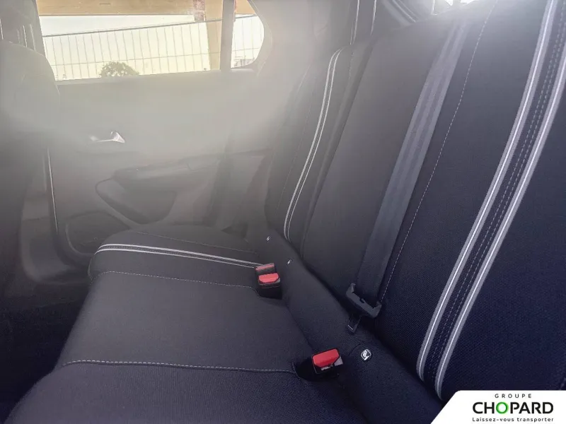 Image secondaire du véhicule 10