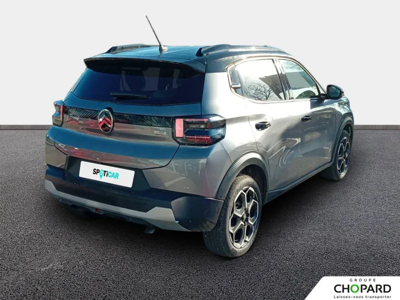 Image secondaire du véhicule 4