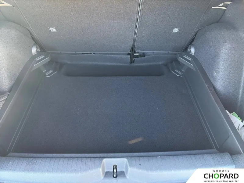 Image secondaire du véhicule 9