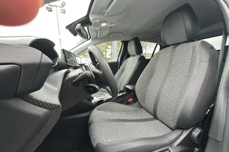 Image secondaire du véhicule 10