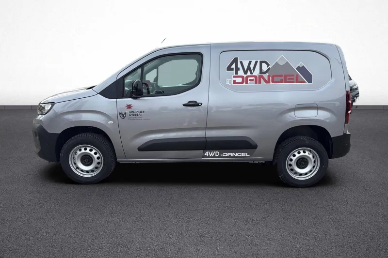 Image secondaire du véhicule 4