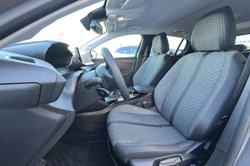 Image secondaire du véhicule 10