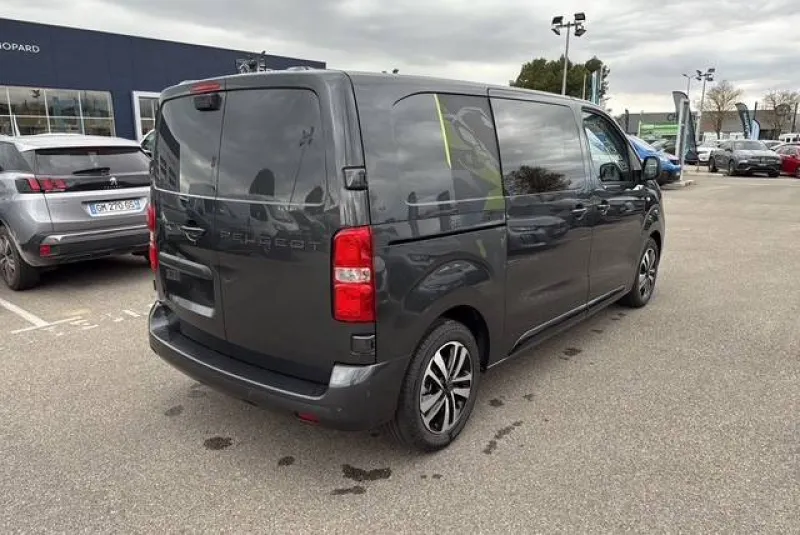 Image secondaire du véhicule 6