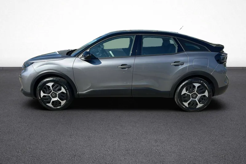 Image secondaire du véhicule 4