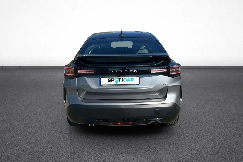 Image secondaire du véhicule 6