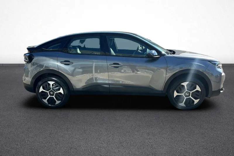 Image secondaire du véhicule 8