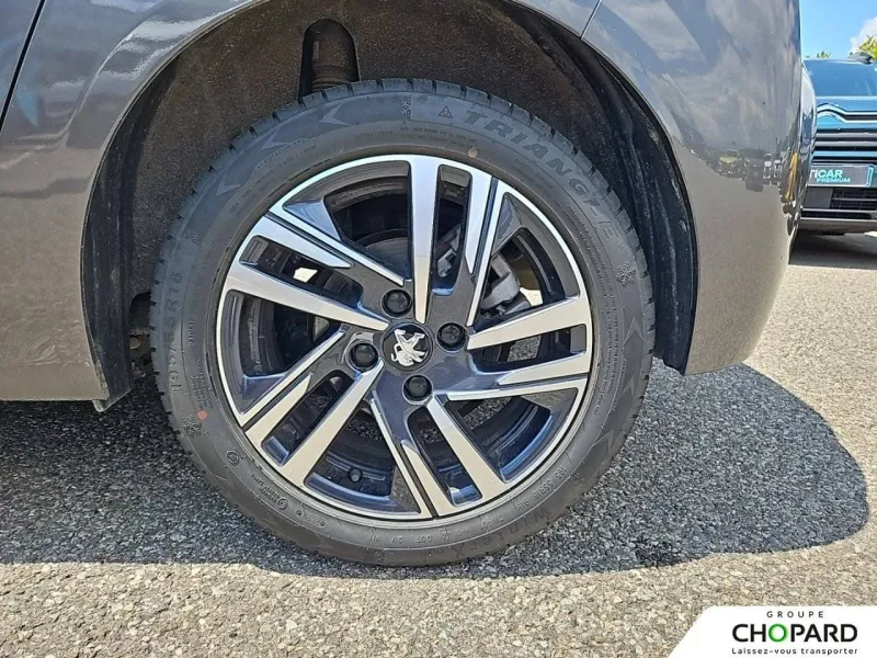 Image secondaire du véhicule 22