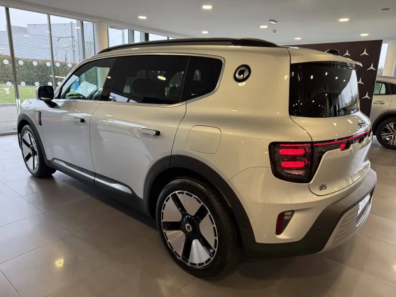 Image secondaire du véhicule 8