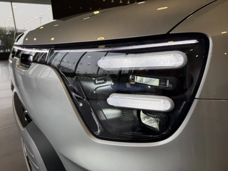 Image secondaire du véhicule 12