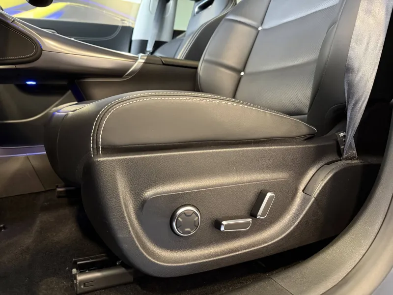 Image secondaire du véhicule 21