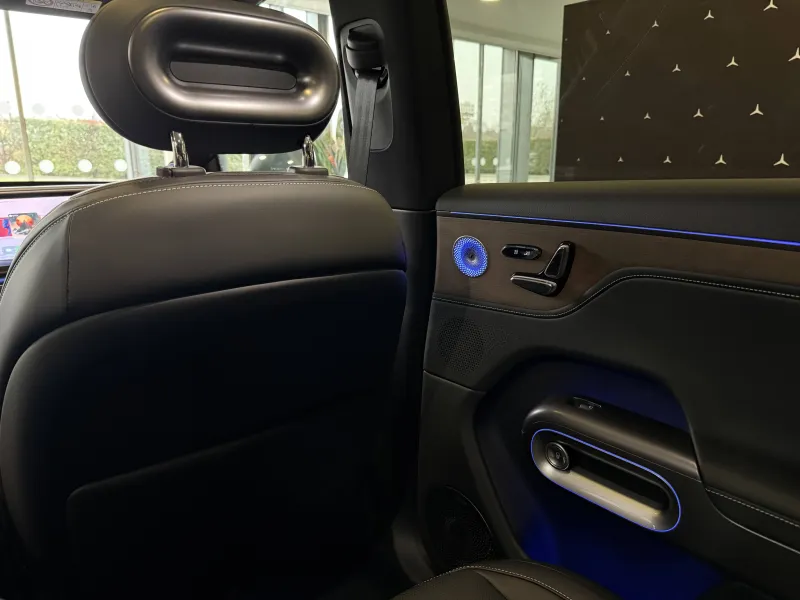 Image secondaire du véhicule 26