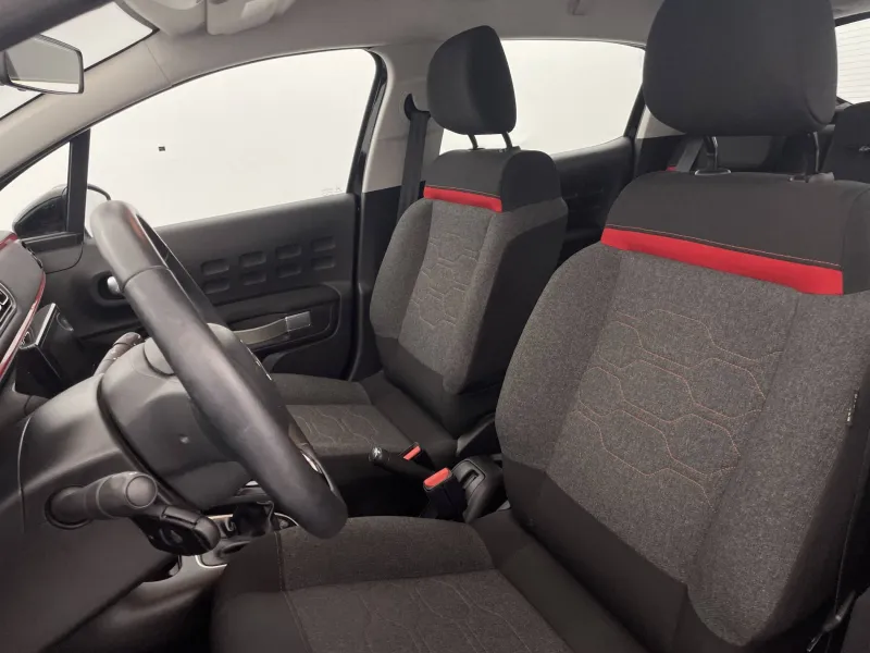 Image secondaire du véhicule 15