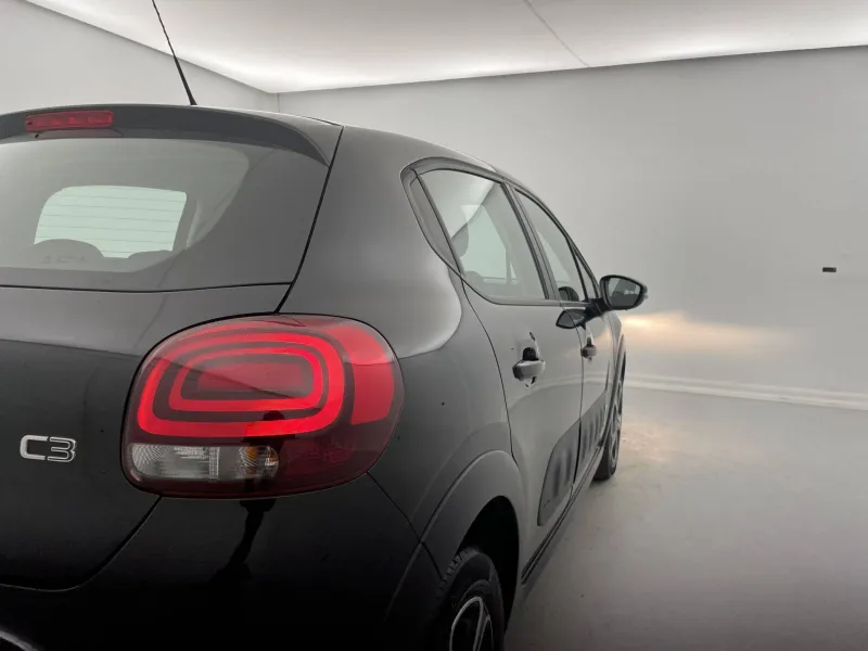 Image secondaire du véhicule 25