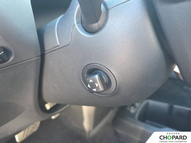 Image secondaire du véhicule 22