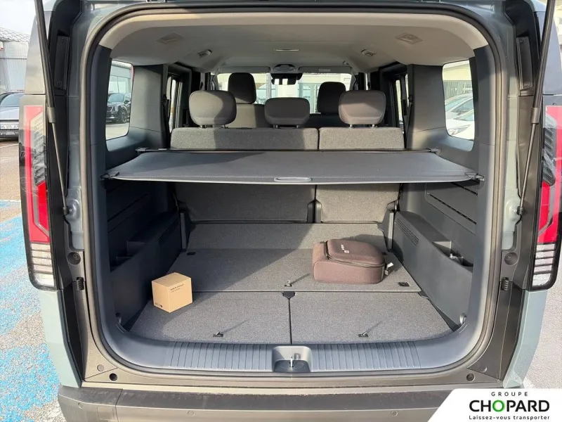 Image secondaire du véhicule 9