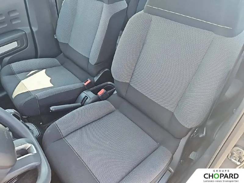 Image secondaire du véhicule 12