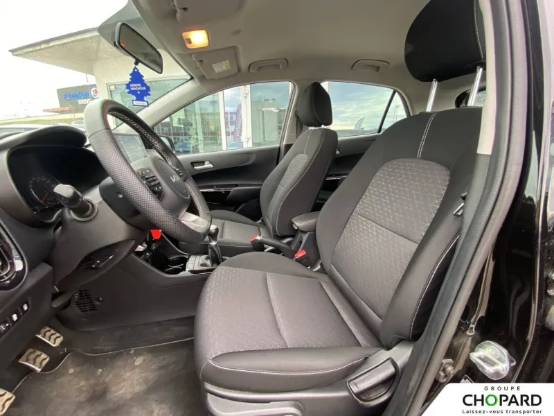 Image secondaire du véhicule 12