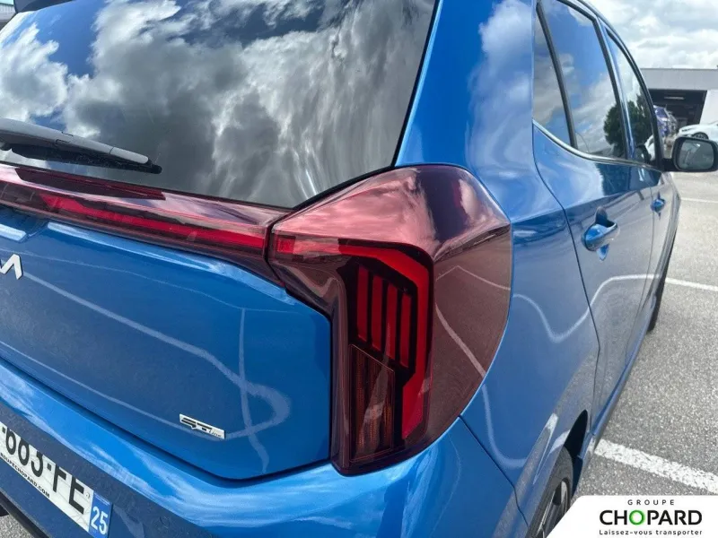 Image secondaire du véhicule 11