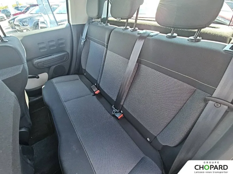 Image secondaire du véhicule 20