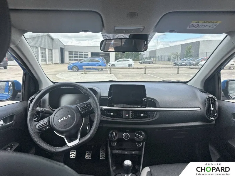 Image secondaire du véhicule 19