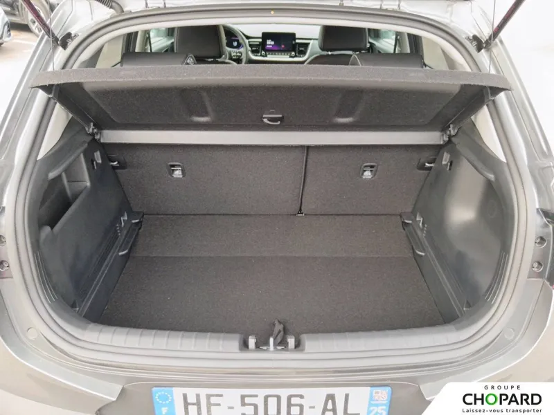 Image secondaire du véhicule 9