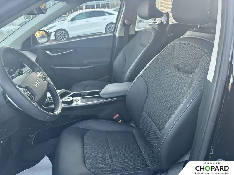 Image secondaire du véhicule 12