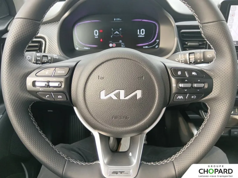 Image secondaire du véhicule 17