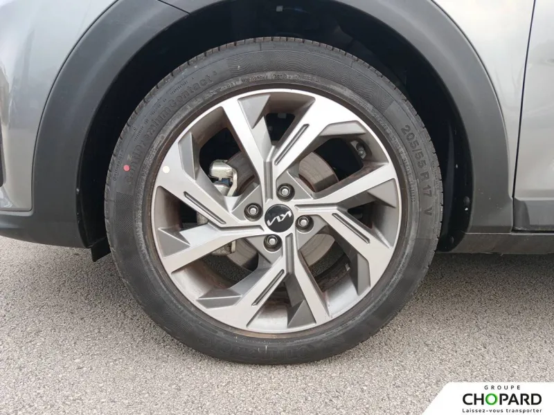 Image secondaire du véhicule 22