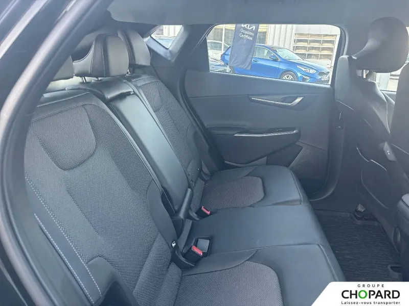 Image secondaire du véhicule 21