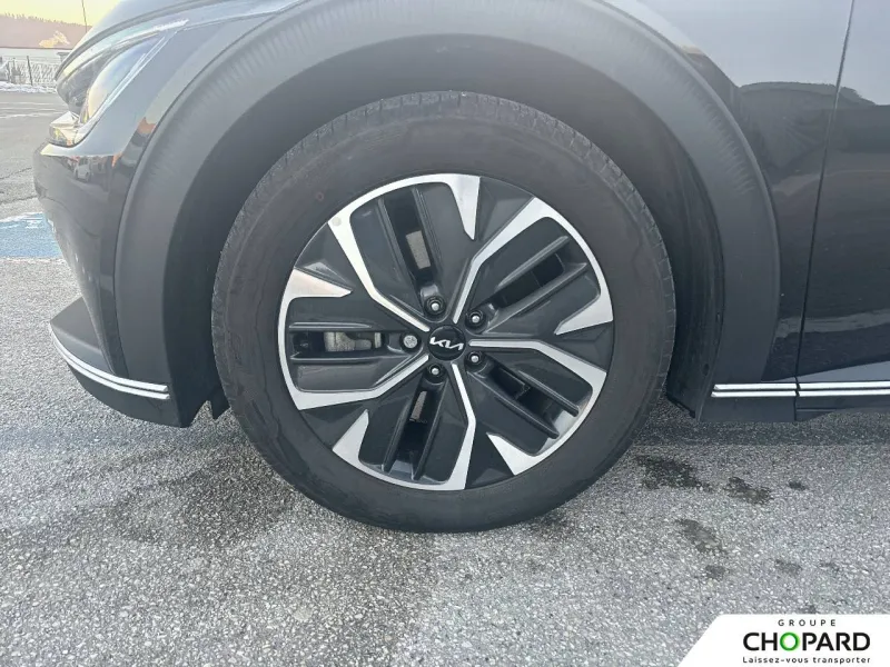 Image secondaire du véhicule 22